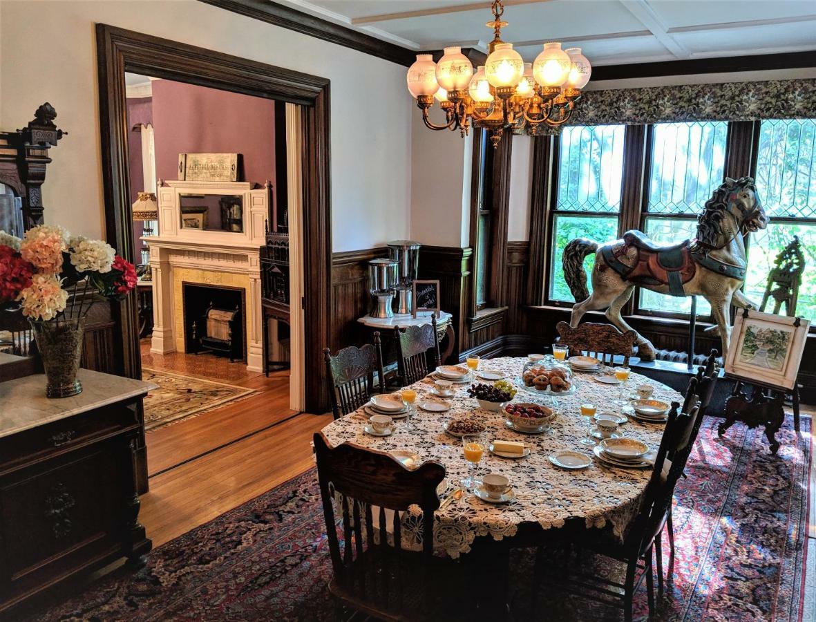 Saratoga Dreams Bed And Breakfast Саратога Спрингс Екстериор снимка