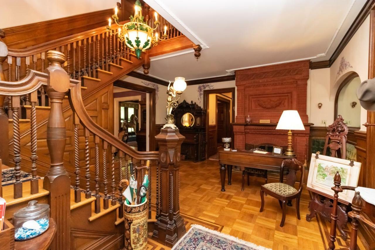 Saratoga Dreams Bed And Breakfast Саратога Спрингс Екстериор снимка